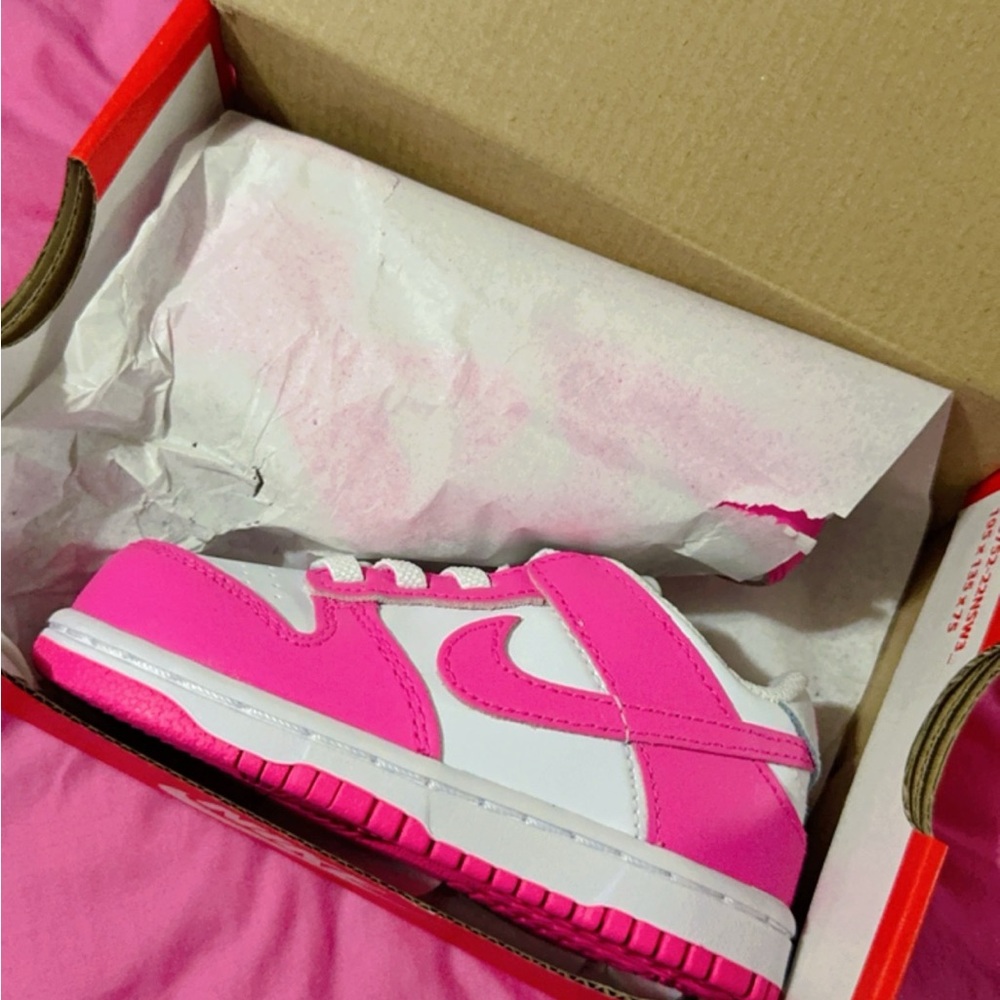 Nike Dunk Low Kids Shoes - White and Pink